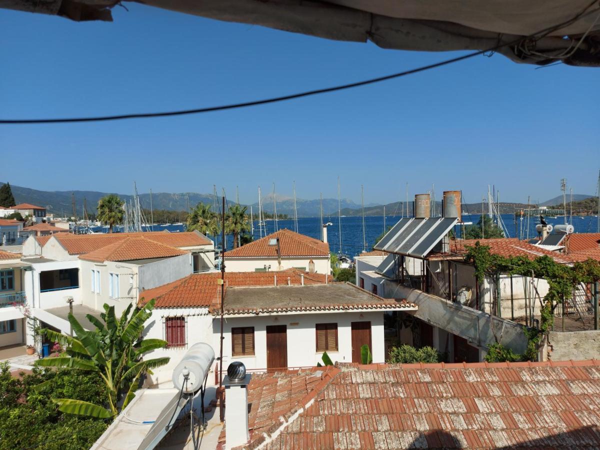 Poros Town Nikos Rooms And Studios מראה חיצוני תמונה